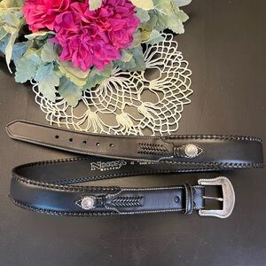 Nocona Black Leather Silver Tone Concho Western Belt Mens Sz 42 Removable Buckle